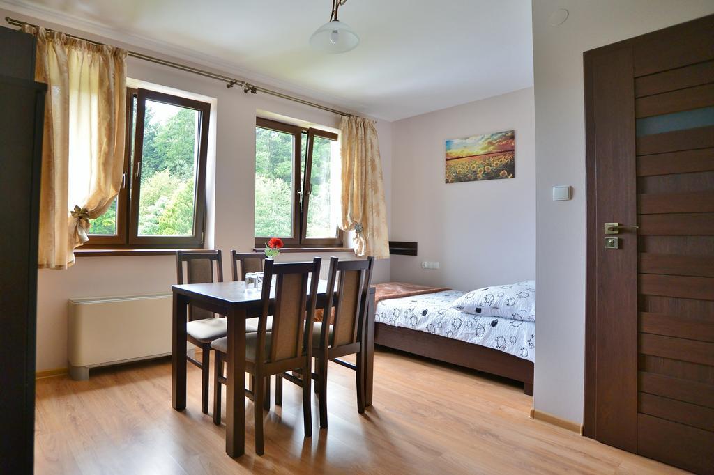 Villa Asturia Rymanow-Zdroj Bilik gambar